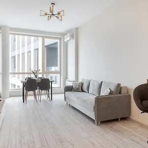 https://apartamenti-quartira-v-centri-lvova-v-chudovomu-novomu-budinku.hotelslviv.net